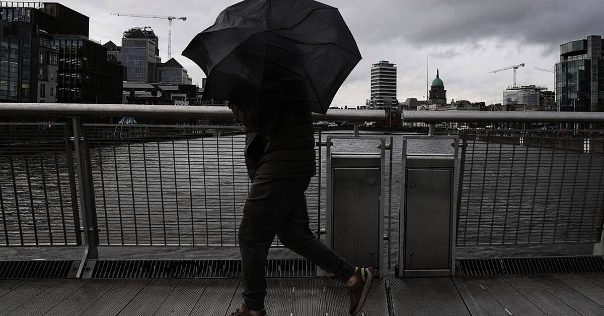 Storm Amy brings weather warnings to entire island of Ireland