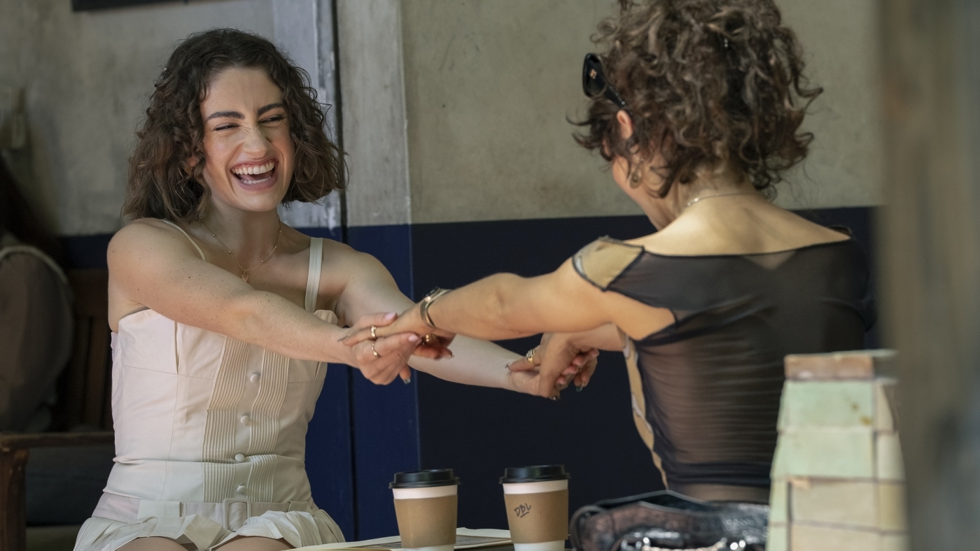 'I Love LA' is a self aware comedy for the chronically online : NPR