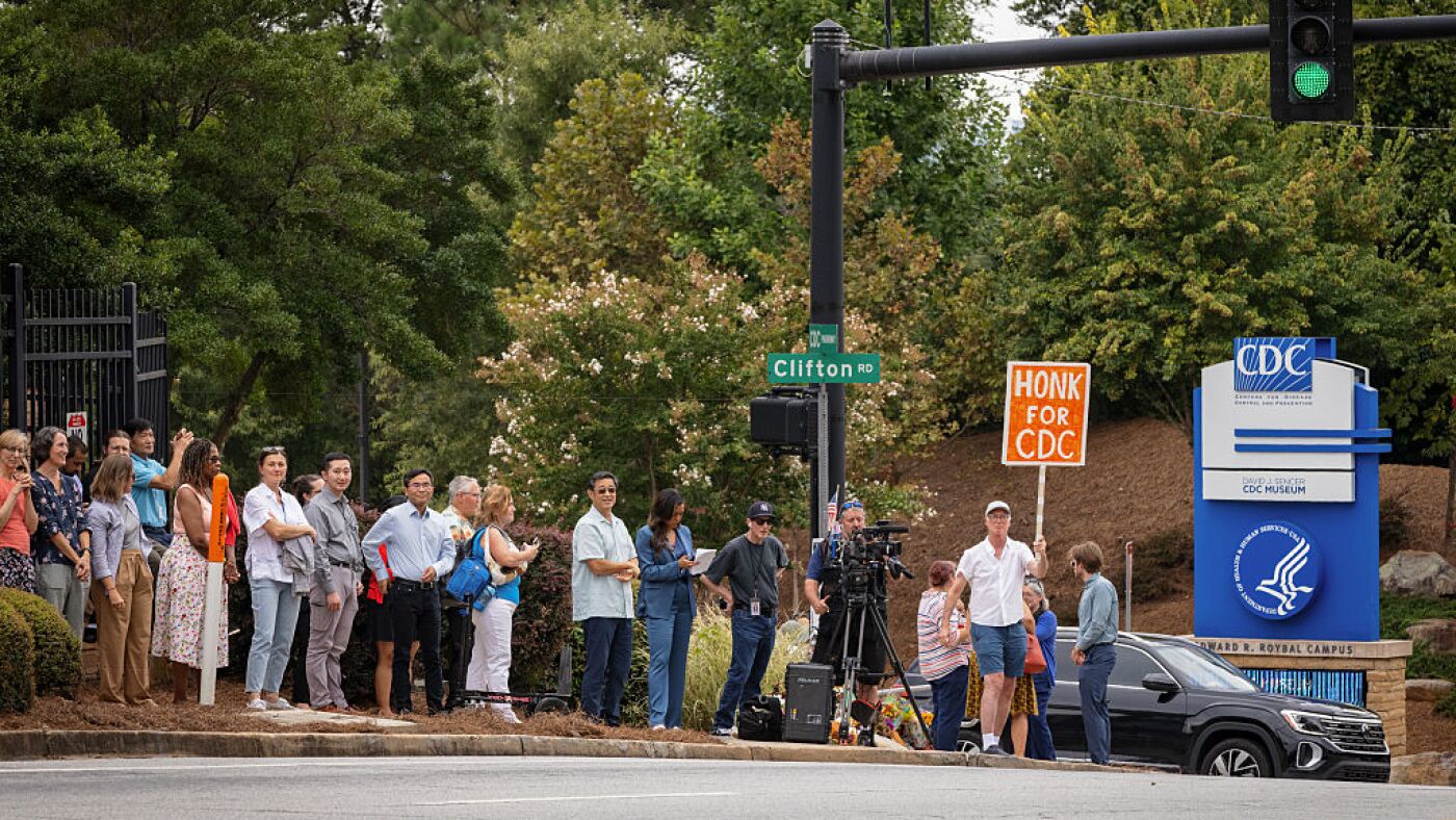 CDC loses some 600 more jobs amid shutdown firings : NPR