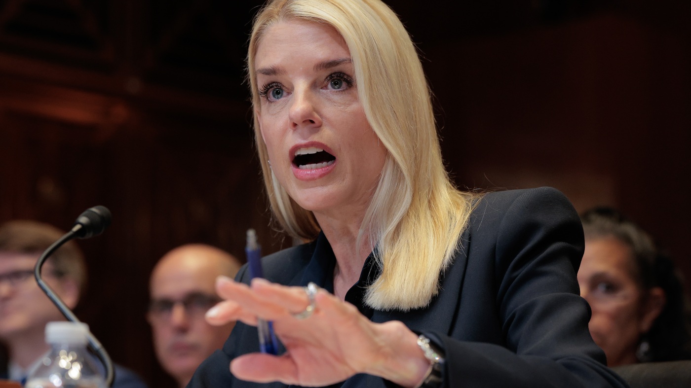 Bondi set to give testimony to Senate at first hearing since Comey indictment : NPR