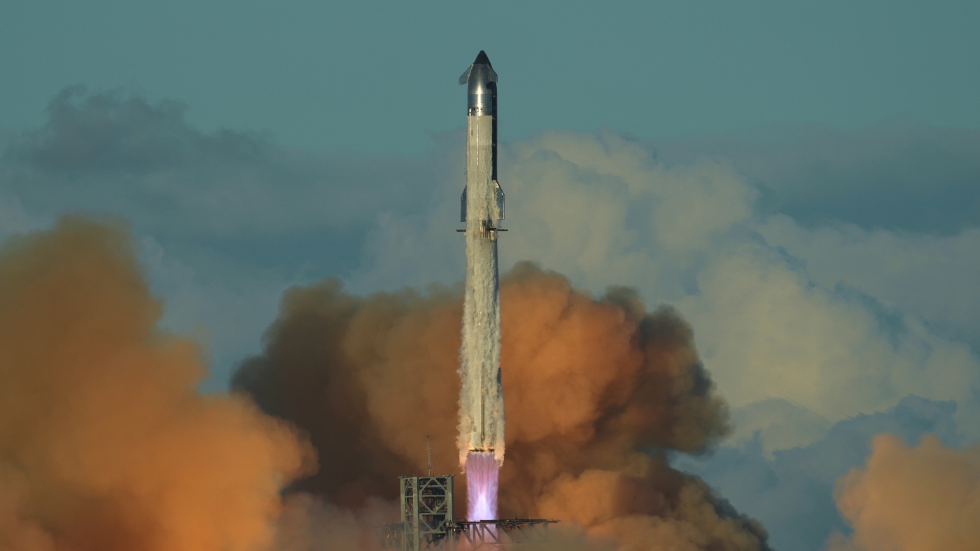 SpaceX launches 11th test flight of its mega Starship rocket with another win : NPR