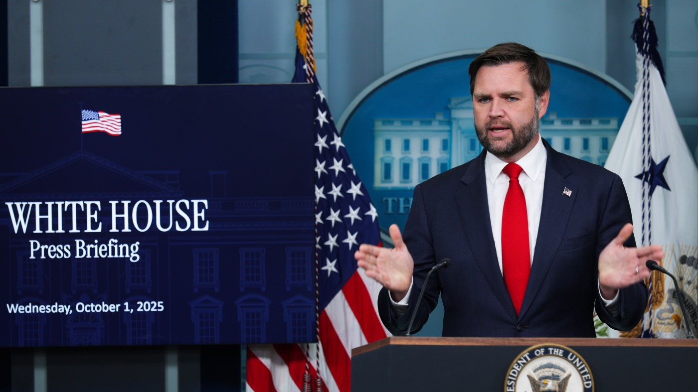 Insurance leaders from all states want a quick fix in the ACA shutdown fight : Shots