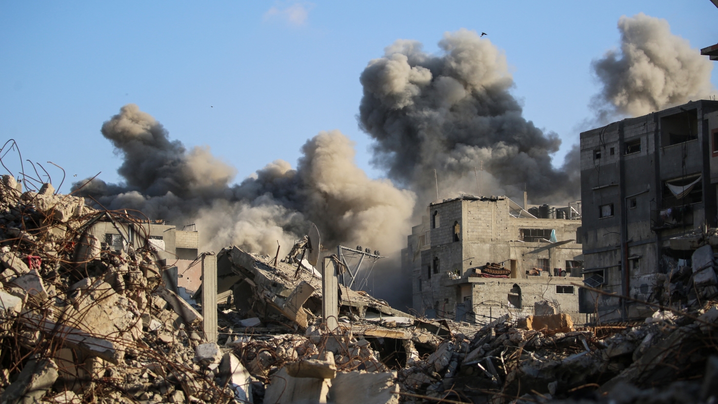 Gaza ceasefire violated; Government shutdown day 20 : NPR