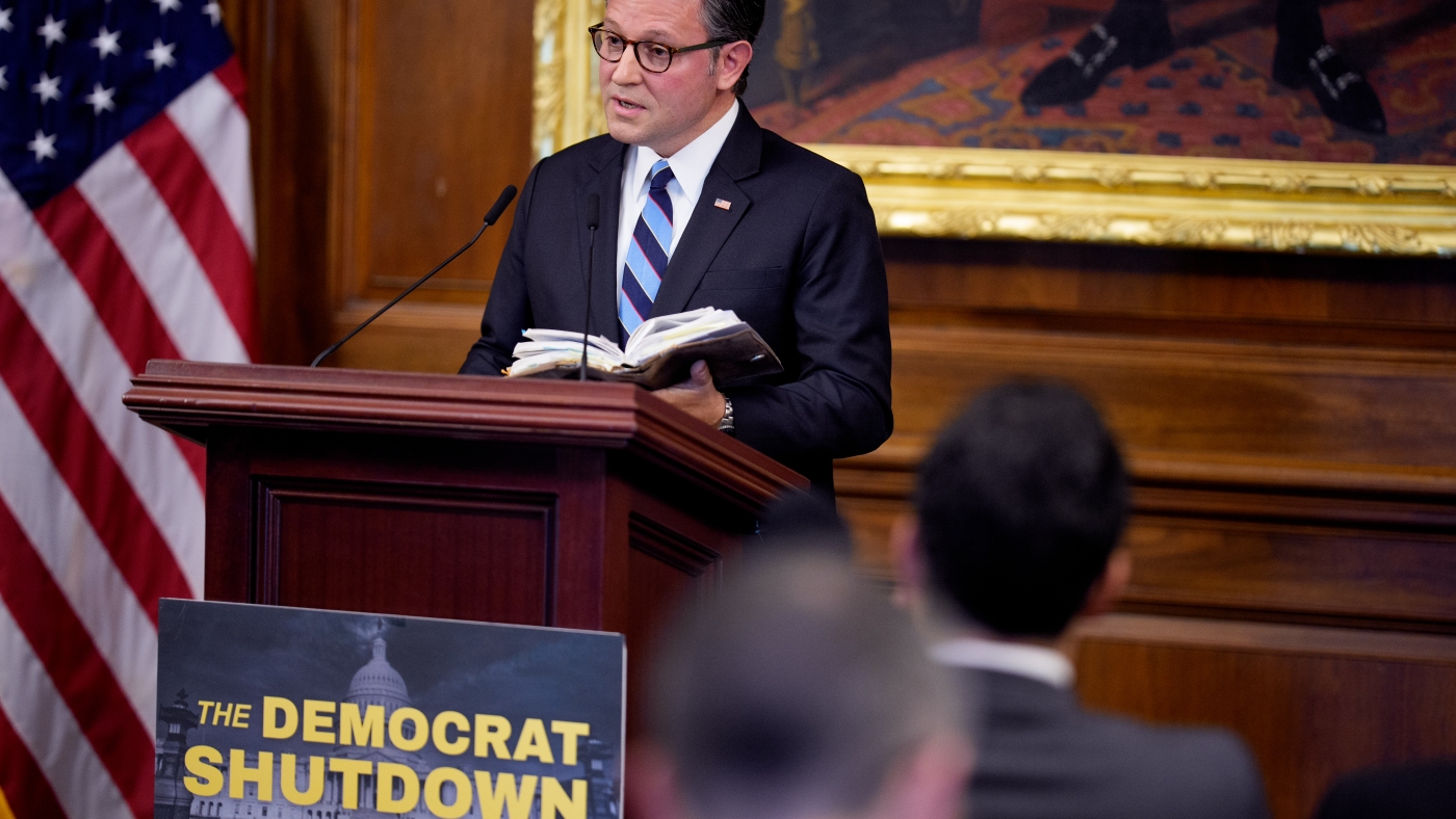 Air traffic controller issues; James Comey in court : NPR