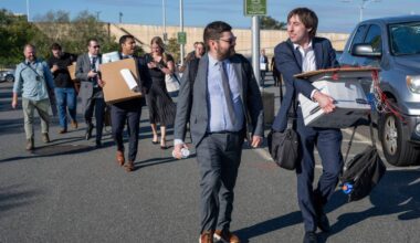 Journalists exit Pentagon rather than agree to new reporting rules