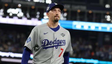 World Series: Blue Jays dominate in Game 1 victory over Dodgers