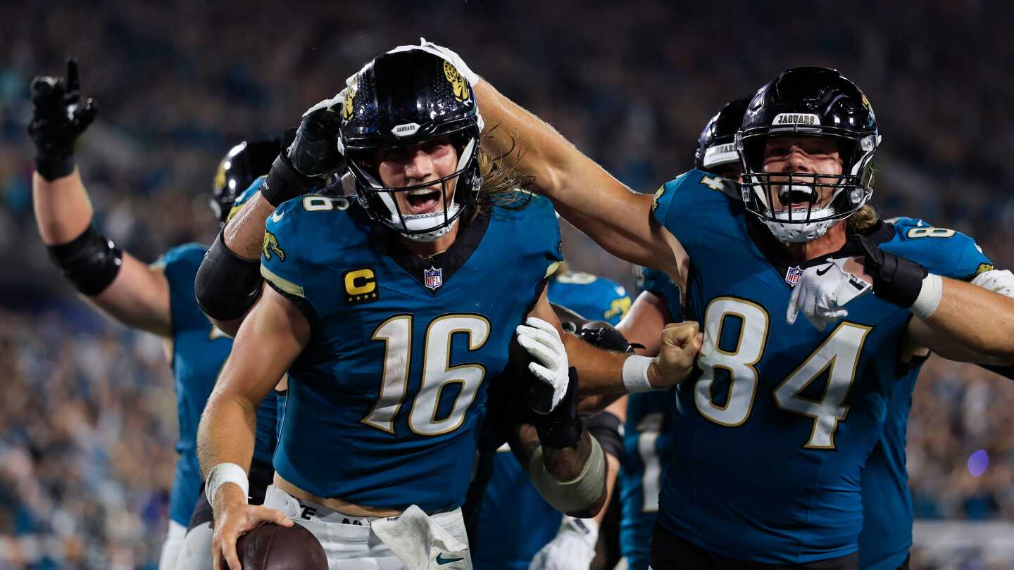 Trevor Lawrence changes the narrative for himself, Jaguars