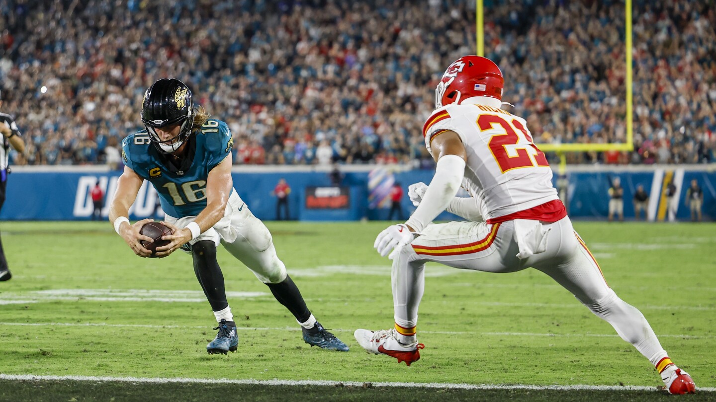 Trevor Lawrence says he panicked when he fell before getting up to score game-winning TD