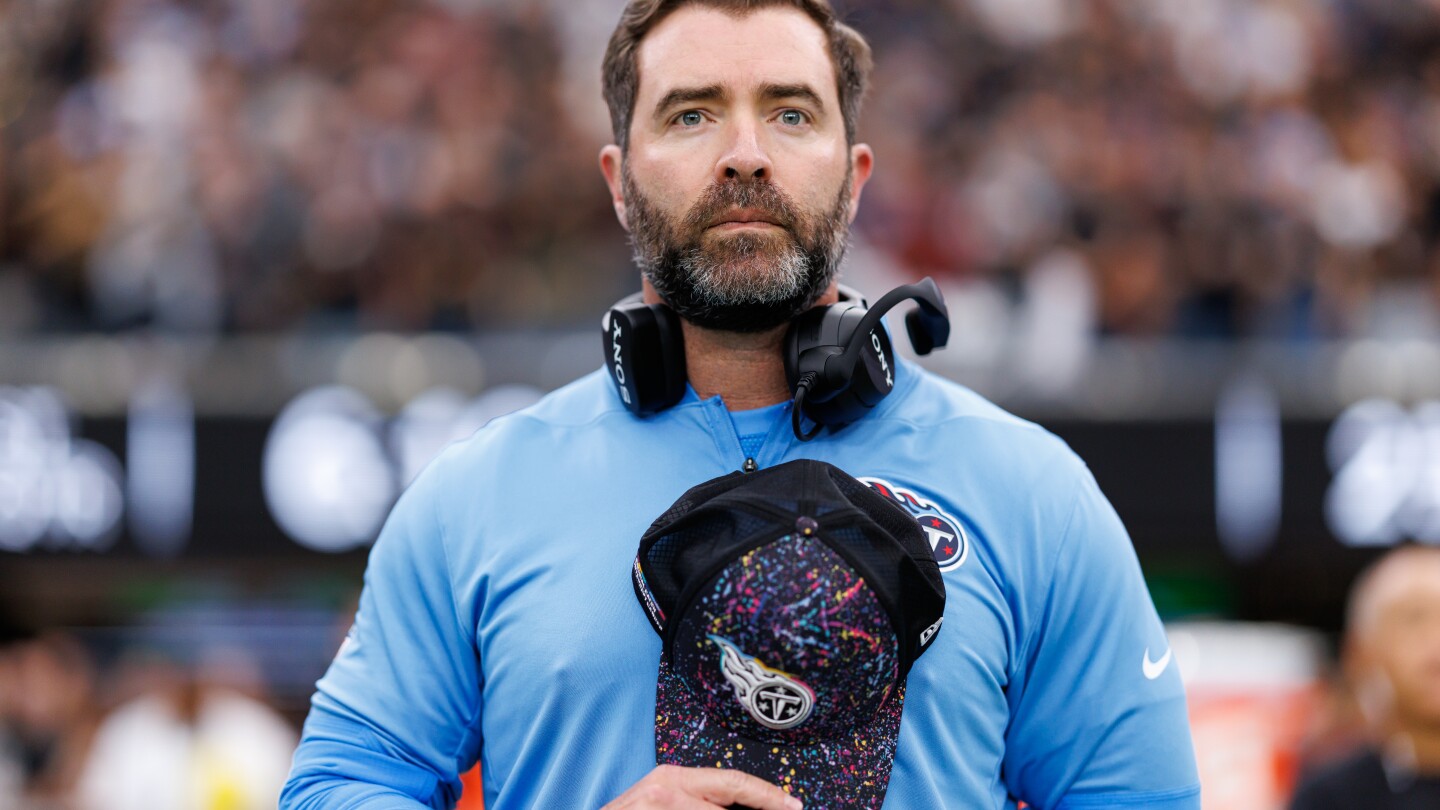 Titans fire coach Brian Callahan