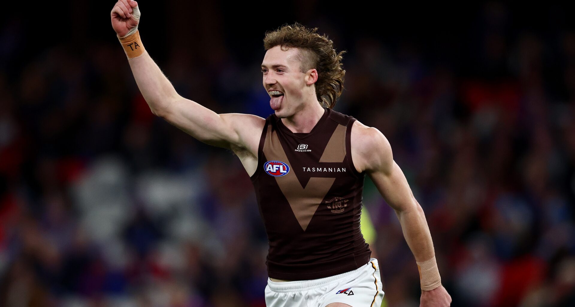 Bold Bombers put forward massive offer to Hawks young gun