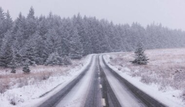 Snow and ice warnings in place for 11 northern counties