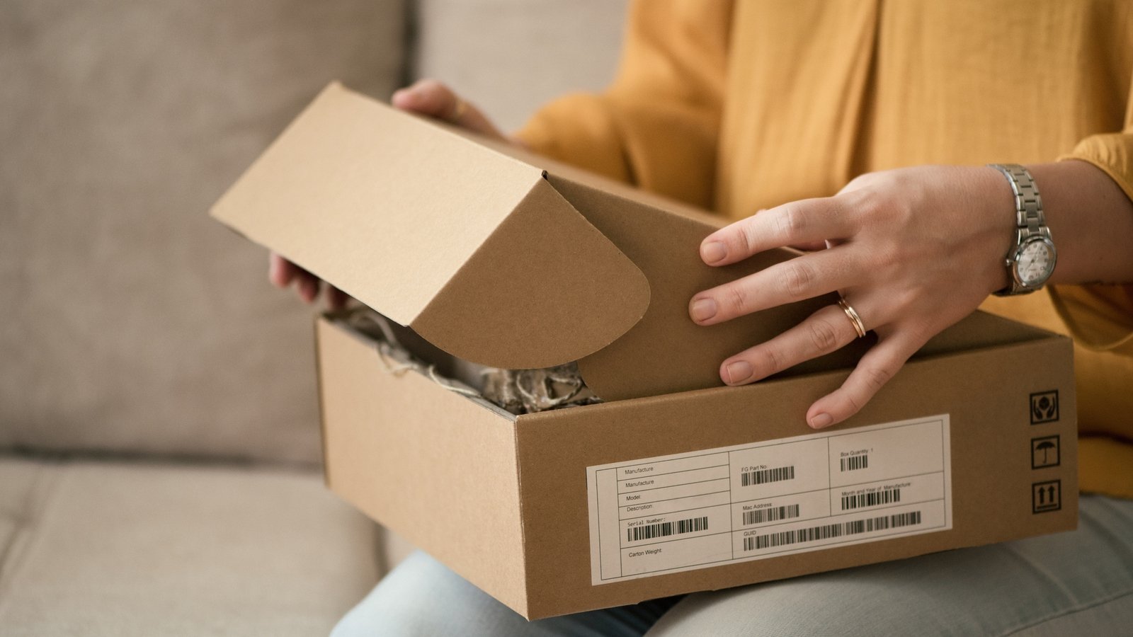 EU states back small parcel duties to tackle China flood