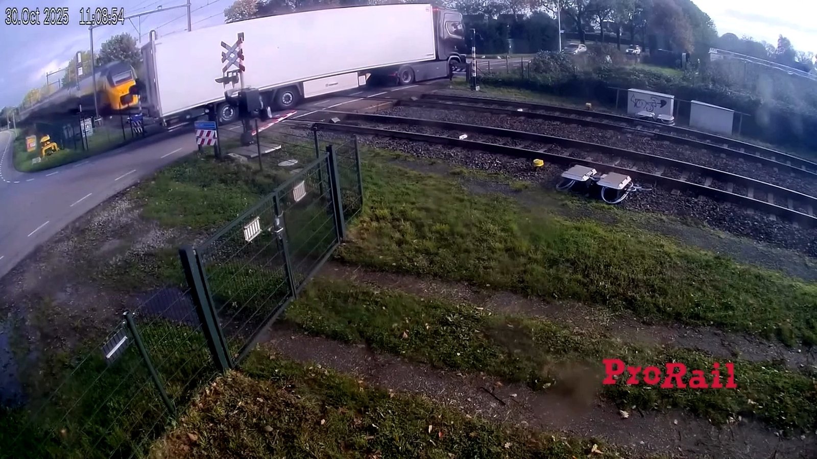 Passenger train crashes into truck in Netherlands