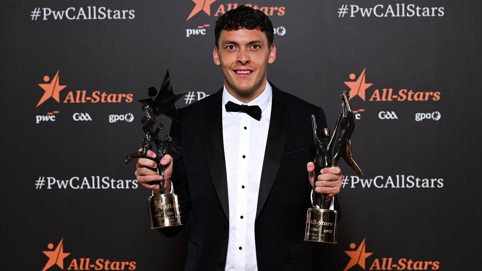 FOTY Clifford bounces back in style after 'poor' 2024