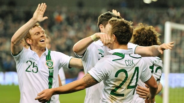 Simon Cox, Republic of Ireland, celebrates after scoring his side's first goal with team-mate's Paul Green. left and Stephen Ward. International Friendly, Republic of Ireland v Czech Republic, Aviva Stadium, Lansdowne Road, Dublin. Picture credit: David Maher / SPORTSFILE