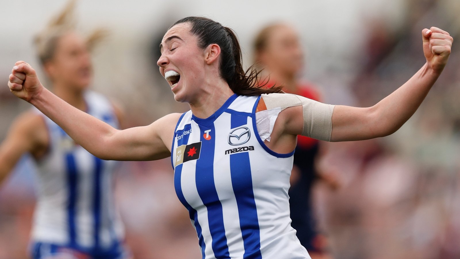 Bogue magic helps North Melbourne into AFLW Grand final