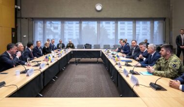 US, Ukraine to work on 'refined' Russia peace plan