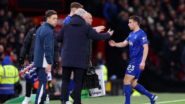 MANCHESTER, ENGLAND - NOVEMBER 24: Seamus Coleman of Everton interacts with David Moyes, Manager of Everton, as he is substituted off during the Premier League match between Manchester United and Everton at Old Trafford on November 24, 2025 in Manchester, England. (Photo by Alex Livesey/Getty Images