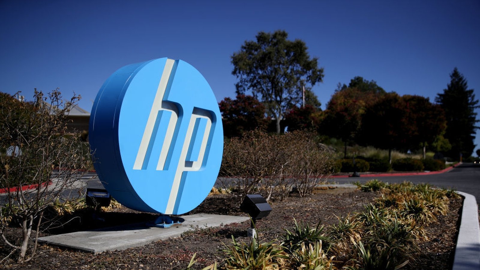 HP to cut thousands of jobs due to AI adoption