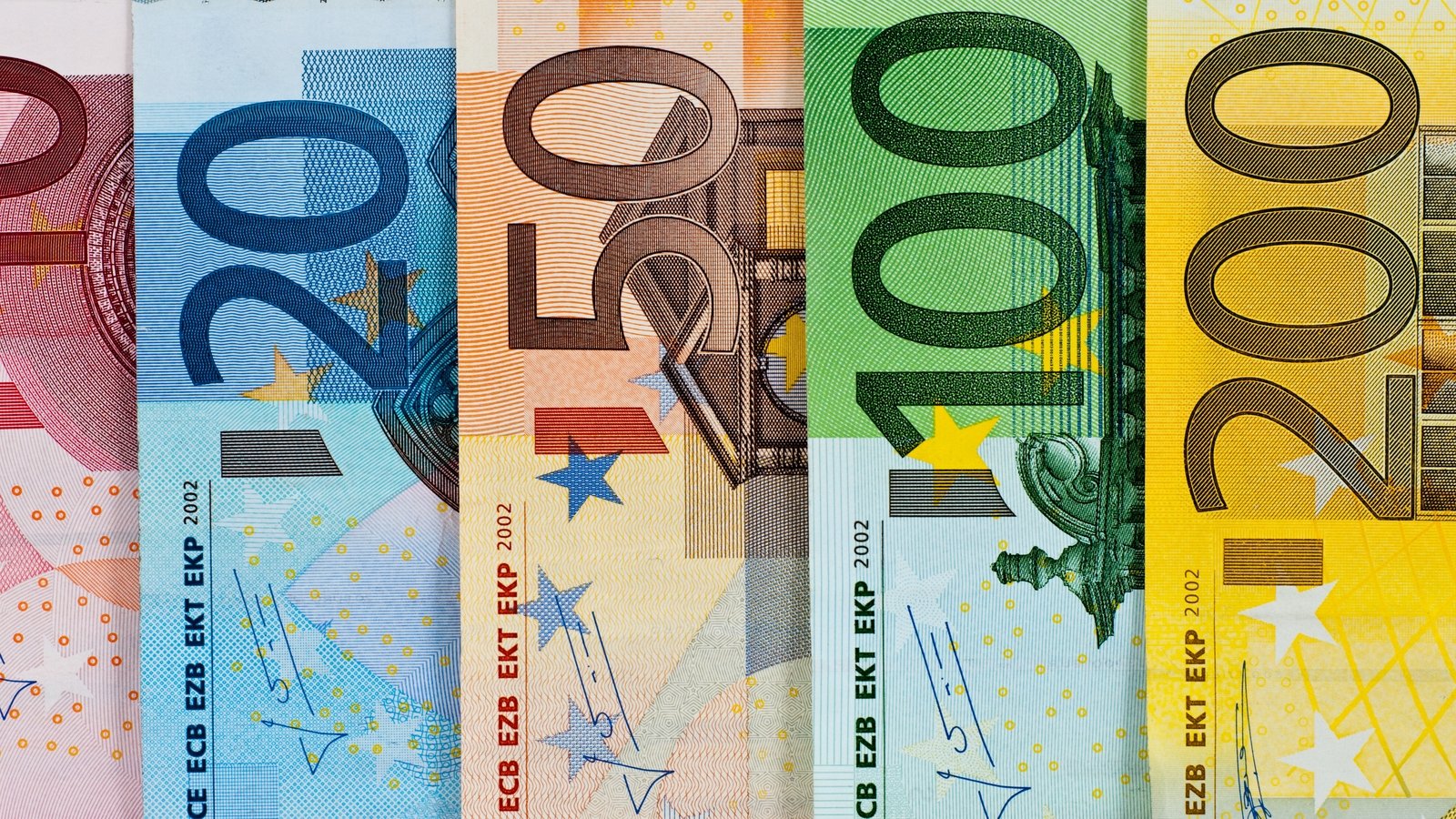 Government 'budgeting like there's no tomorrow'