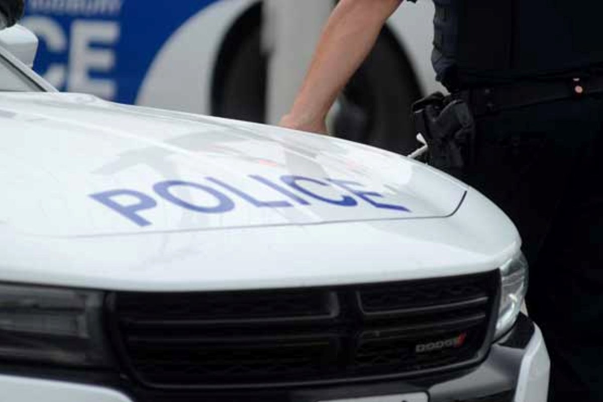 GSPS operation arrests 21 people at notorious Paris apartment complex