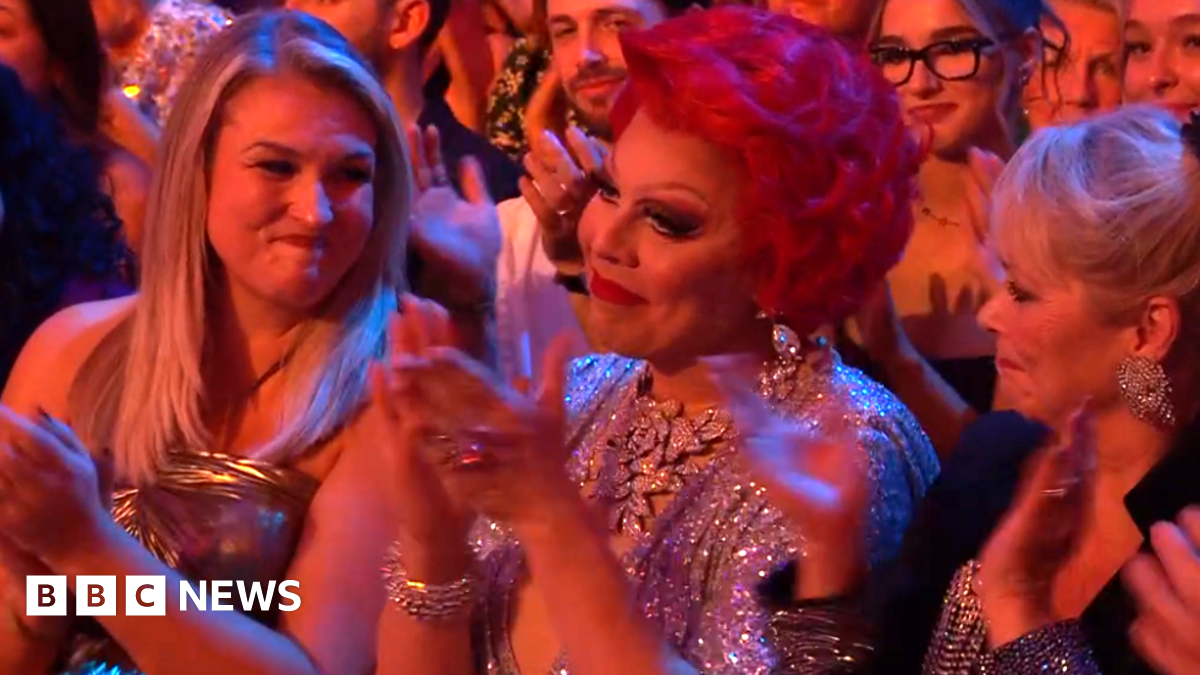 Strictly Come Dancing week nine live updates: La Voix withdraws after injury as Blackpool special gets under way