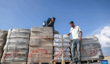 Israel reopens Zikim crossing to allow aid trucks into N. Gaza