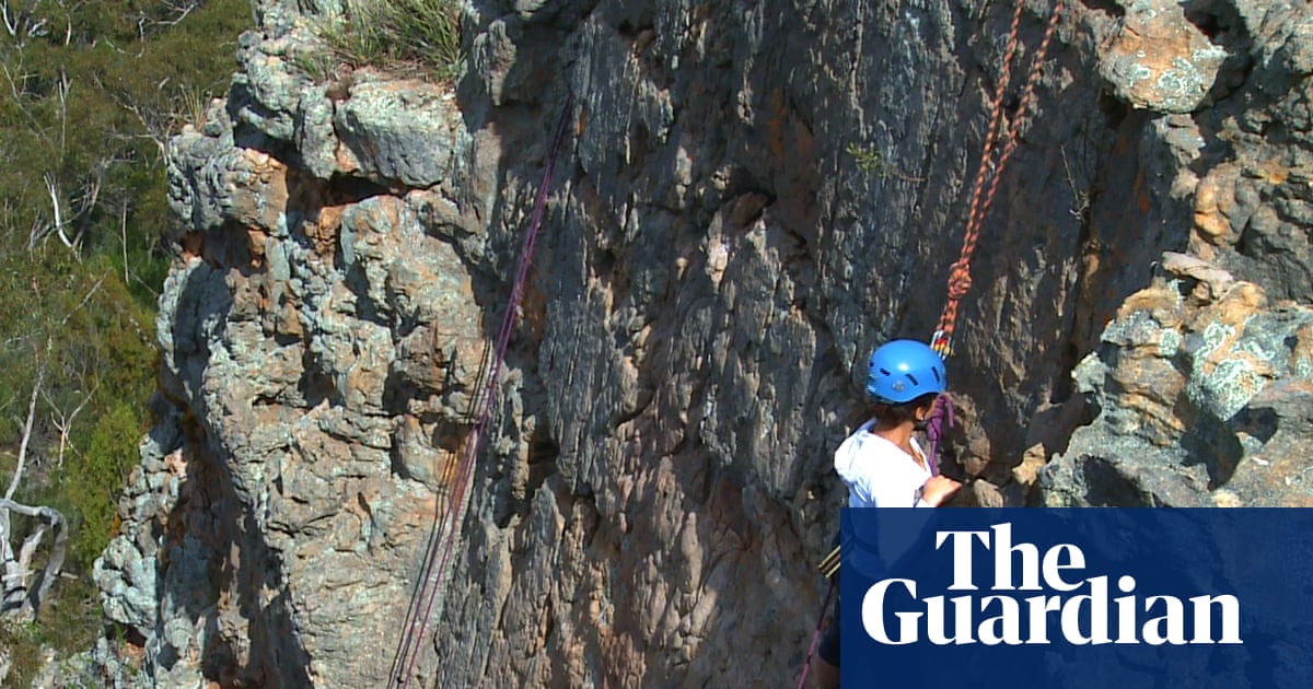 ‘What are they going to do, chase someone up?’ Victorian rock climbers scorn ban on Mount Arapiles Indigenous sites | Victoria