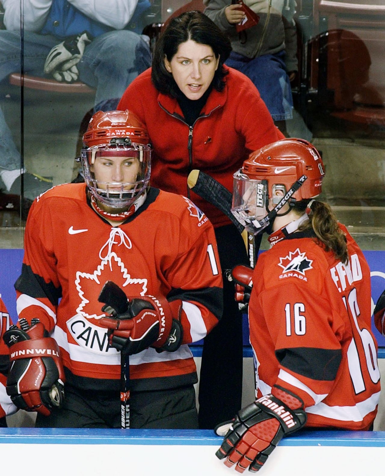 Danièle Sauvageau was named head coach of the Olympic team in 2000.