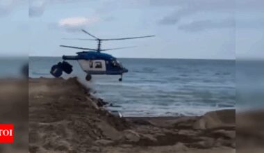 Russian helicopter breaks in two; struggles mid-air before crashing — video