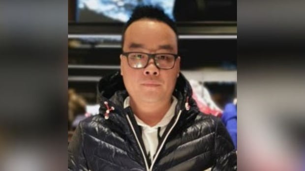 Toronto man turns himself in to police 2 months after fatal Scarborough shooting: police