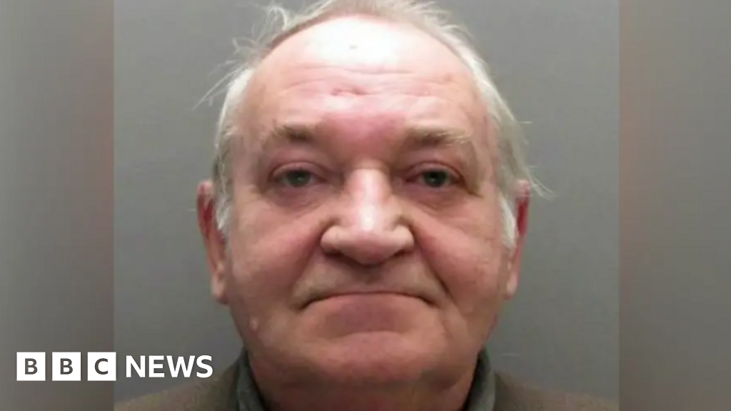 Medomsley Detention Centre officer was 'prolific sex offender'