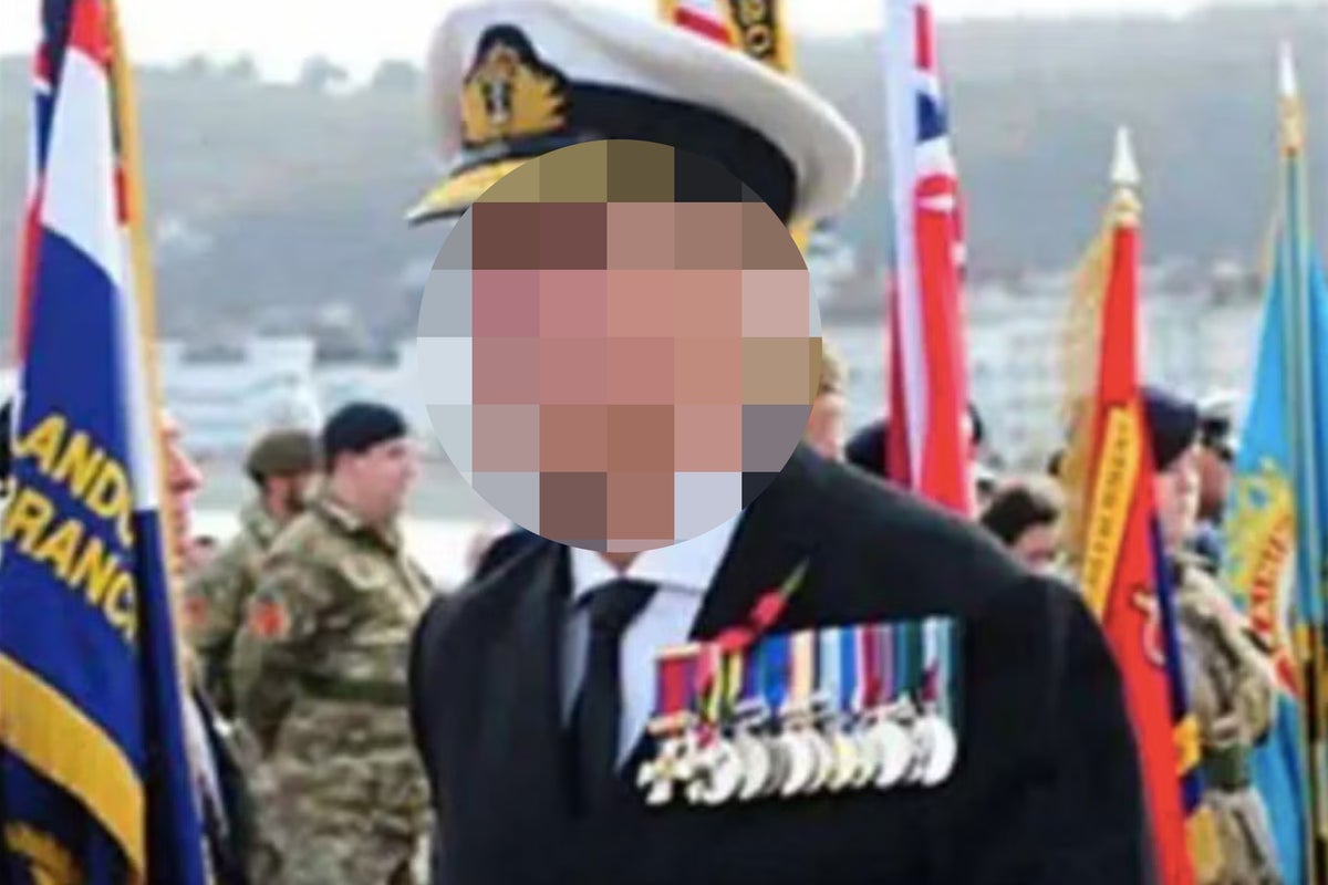 Man arrested after ‘fake rear admiral’ gatecrashes Remembrance service