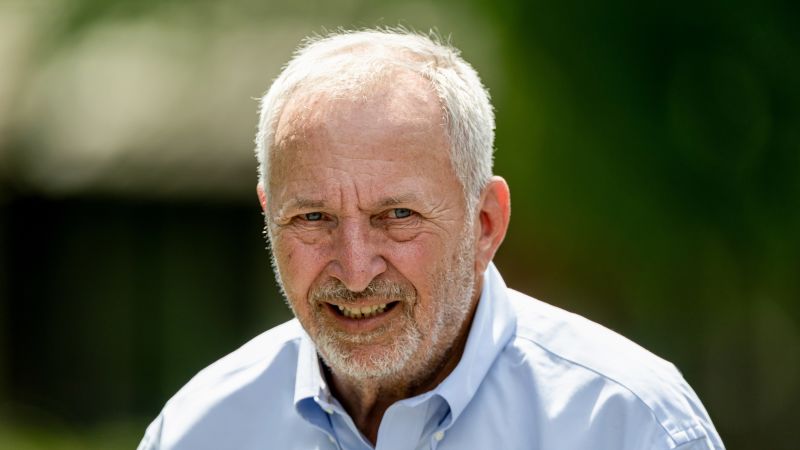 Elizabeth Warren calls on Harvard to sever ties with Larry Summers over Epstein