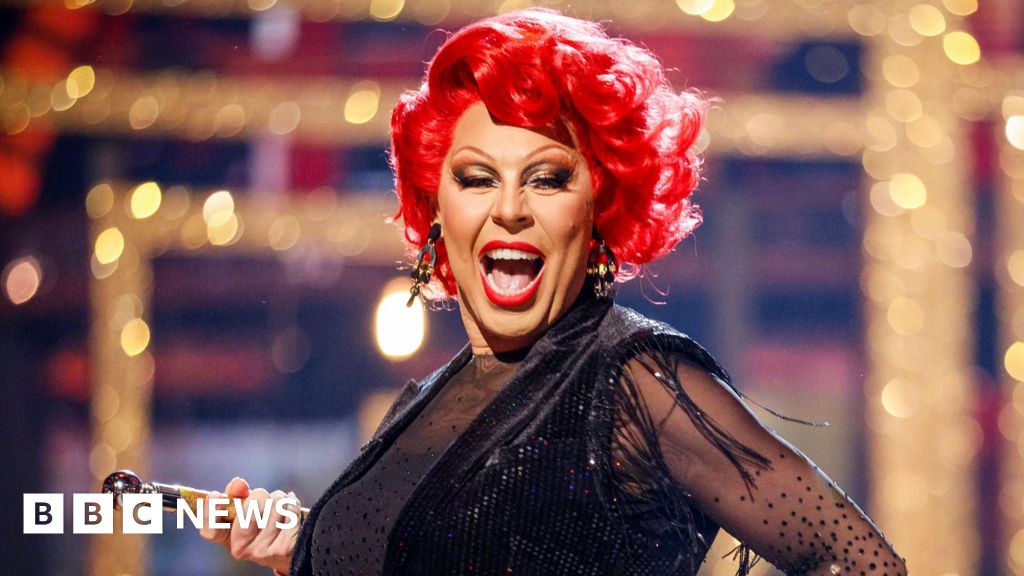 La Voix 'devastated' to miss Blackpool specials due to injury