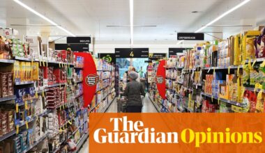The days of 4% pay rises are behind us – wages are now barely growing faster than inflation | Greg Jericho