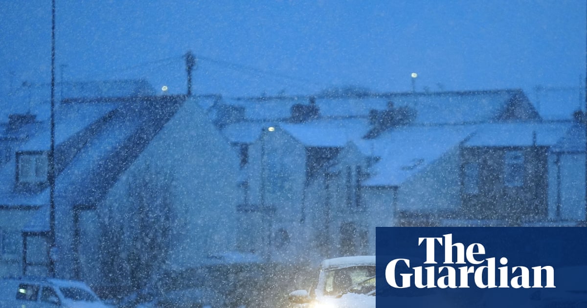 UK weather: ‘blizzard conditions’ likely in north-east England | UK weather