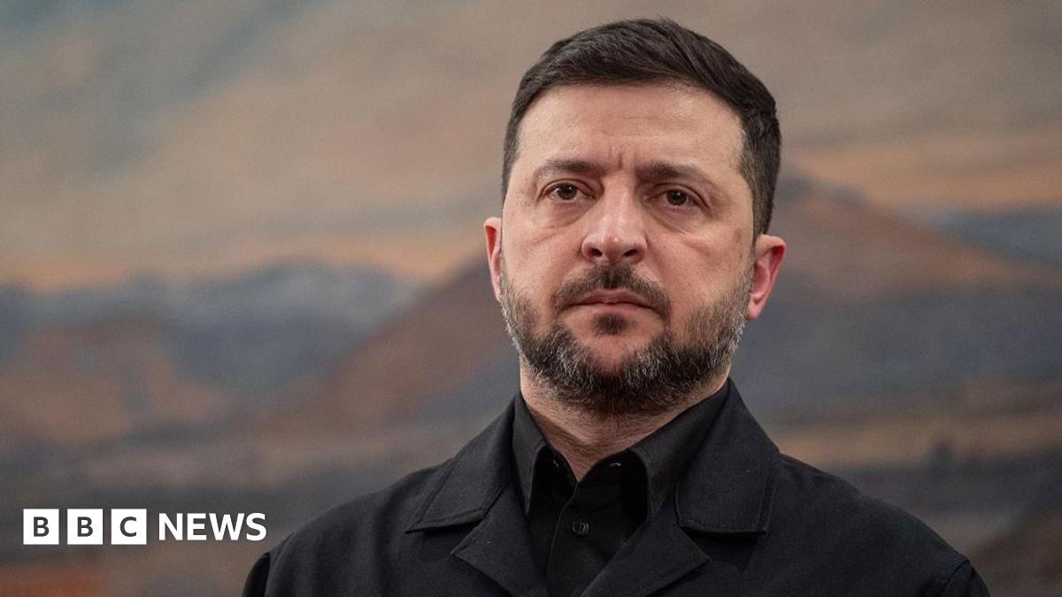 Volodymyr Zelensky wearing a black shirt