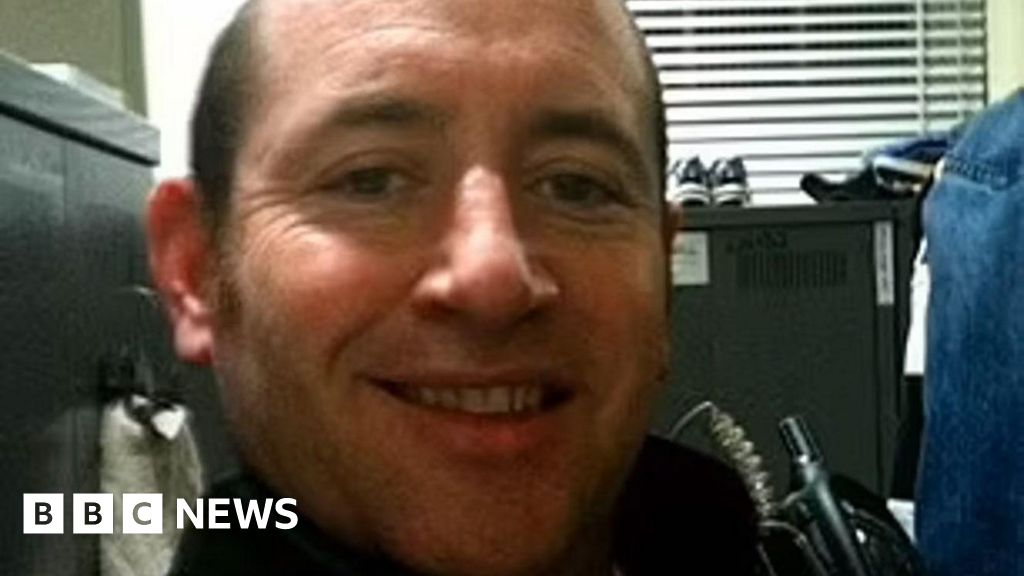 Police failed to act on historic sex abuse claims against rapist Met officer