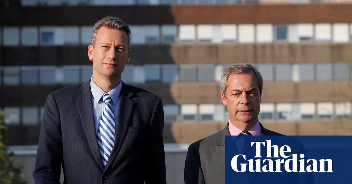 Nigel Farage urged to root out Reform links to Russia after jailing of Nathan Gill | Reform UK