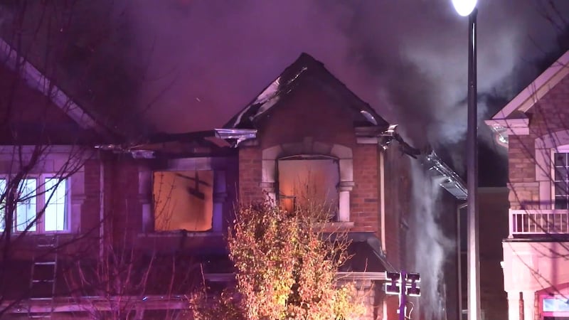 Fatal fire in Brampton leaves 3 dead, police still searching for more individuals