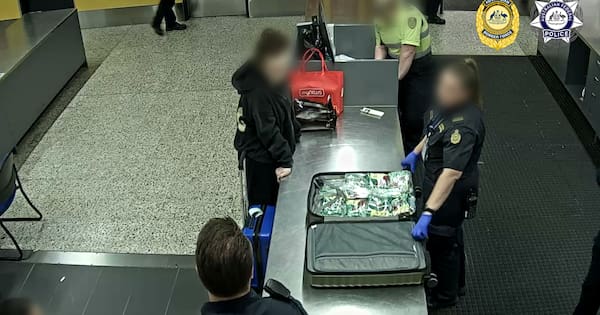 Kiwi women charged with trying to carry 36kg of meth into Melbourne