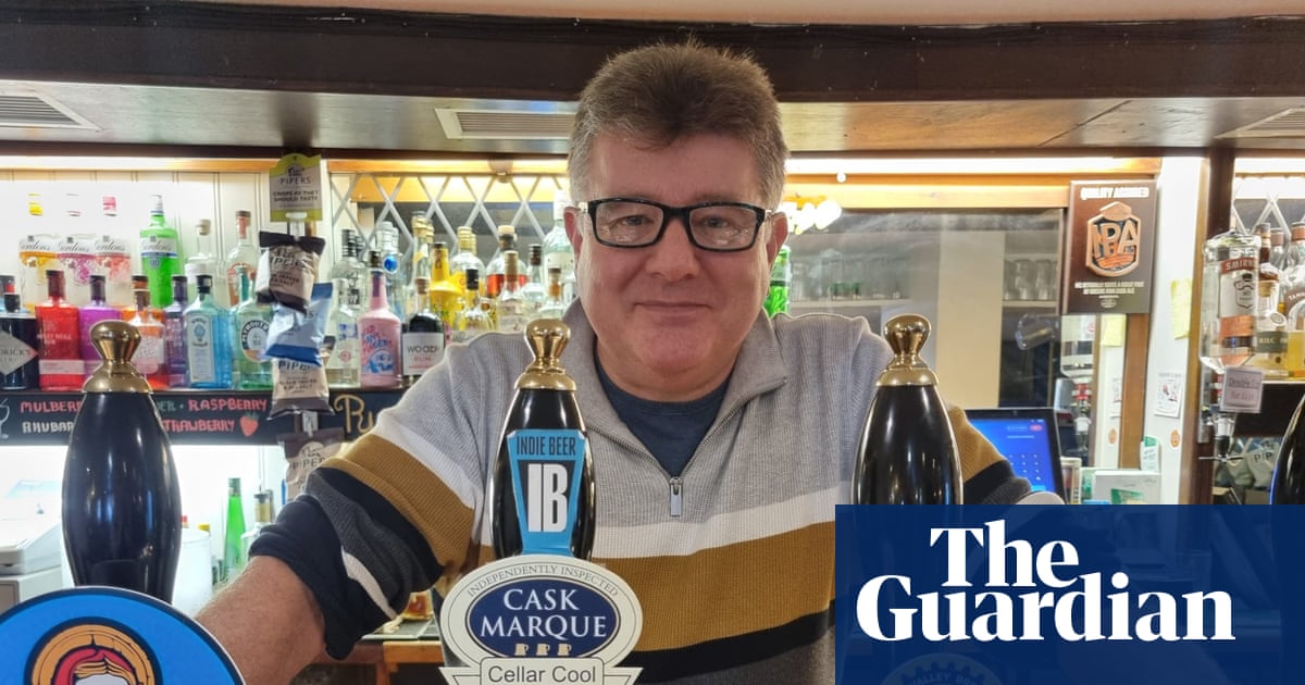 Question 1: Are phone cheats killing the pub quiz? | Pubs