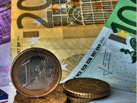 1b938b2f70800e0e8a79cef8741ce80f