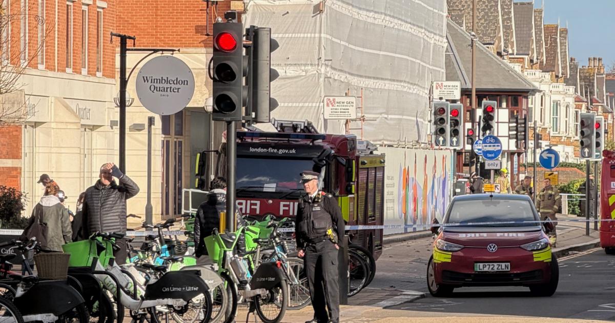 Queens Road Wimbledon explosion: Man rushed to hospital