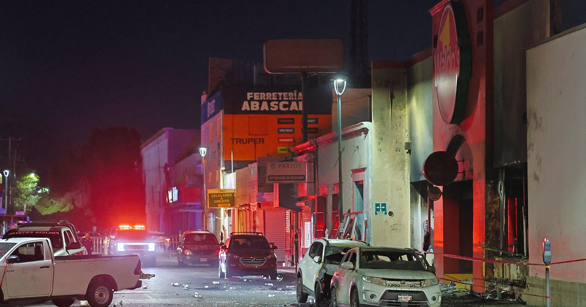 Fire in a store in northwestern Mexico kills multiple people in Hermosillo