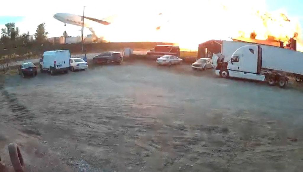 UPS plane crashes in Kentucky