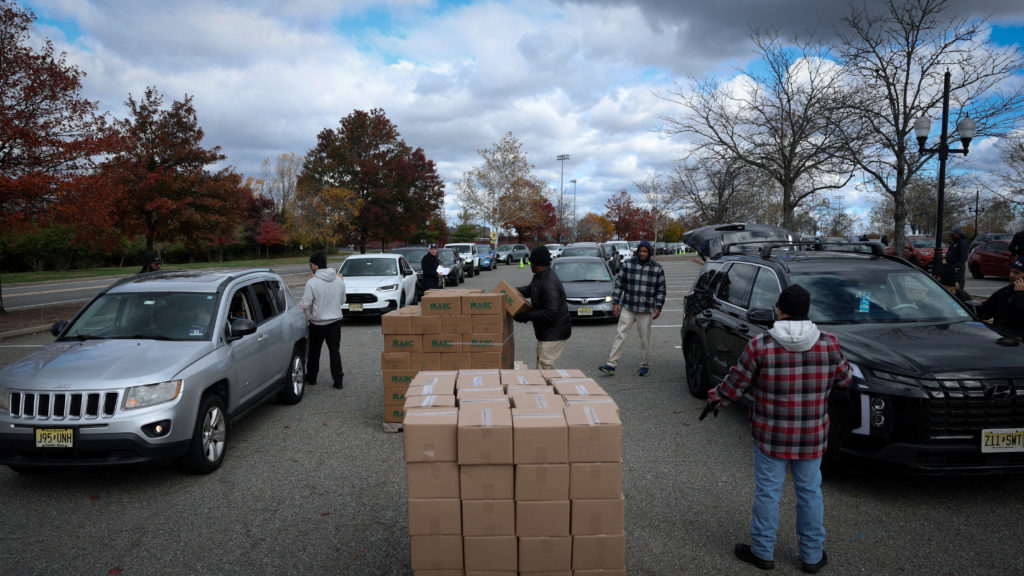 FILE PHOTO: Community FoodBank of New Jersey delivers emergency food relief to Federal workers and SNAP recipients in Leon...