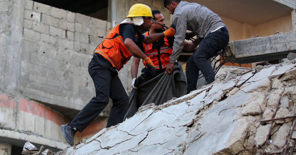 Israeli airstrikes kill 14 people in Gaza, medics say