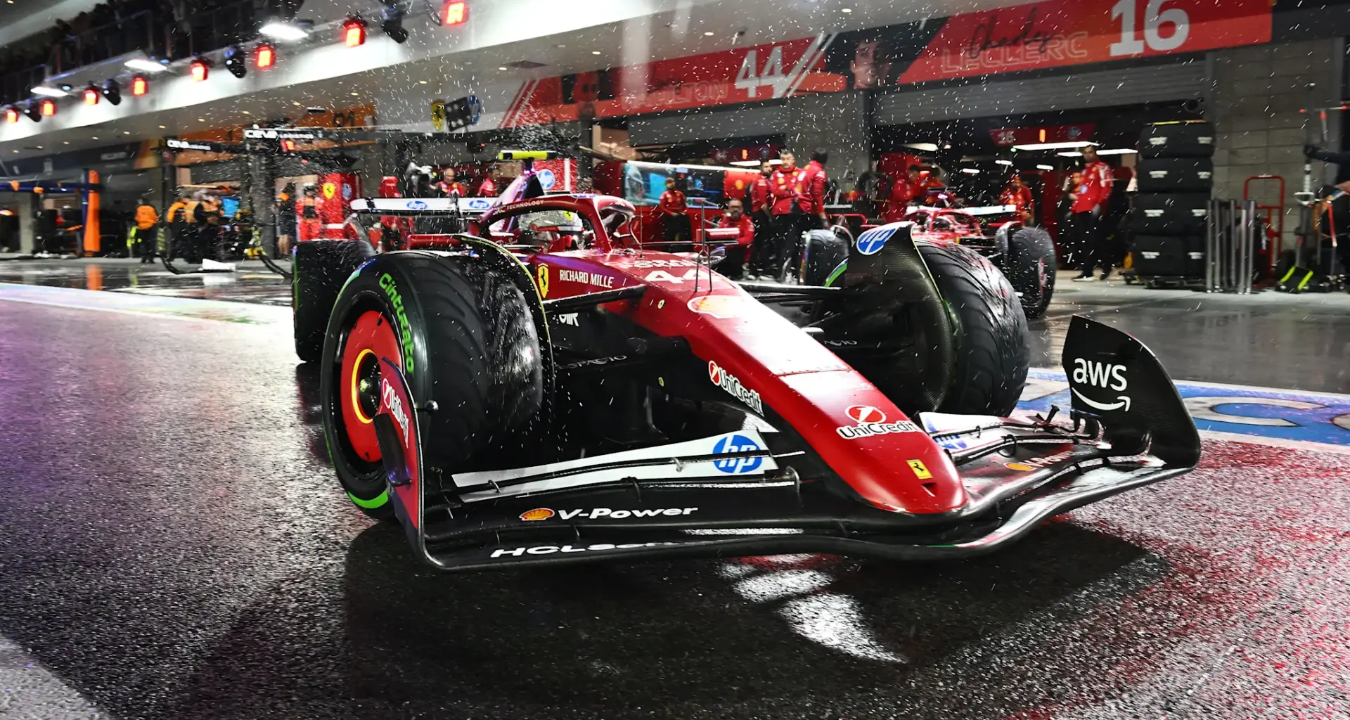 LAS VEGAS, NEVADA - NOVEMBER 21: Fourth placed qualifier George Russell of Great Britain and